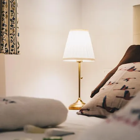 Old Town Madari By People *